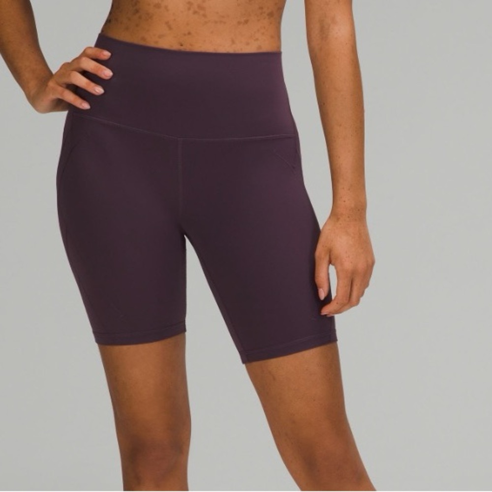 Lululemon Nulu Fold High-Rise Yoga Short 8" grape thistle size 4